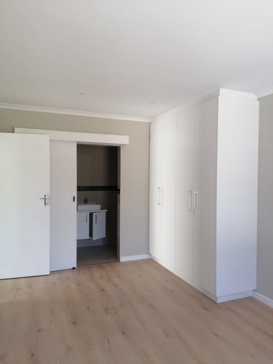 3 Bedroom Property for Sale in Tweespruit Estate Western Cape